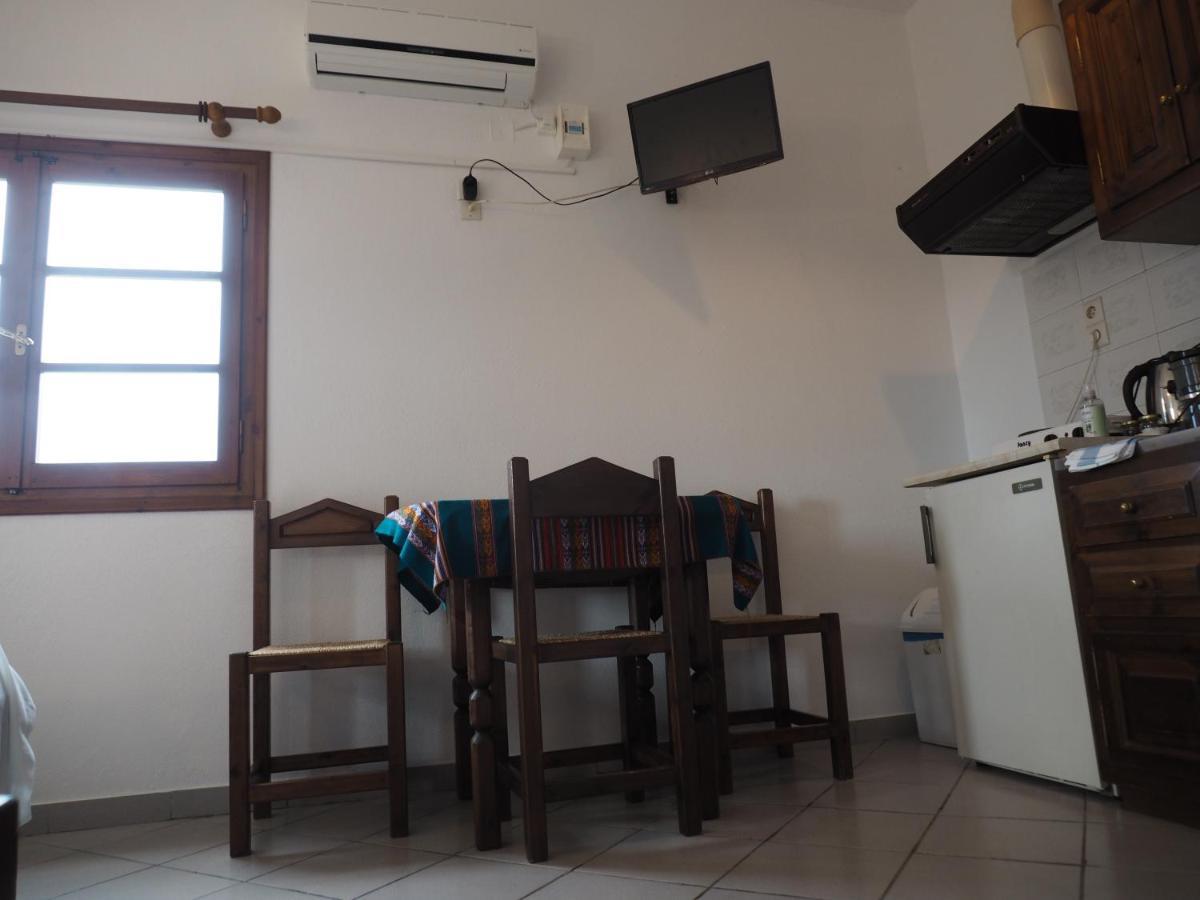 Felitsia Apartments & Studios Agios Ioannis  Exteriör bild