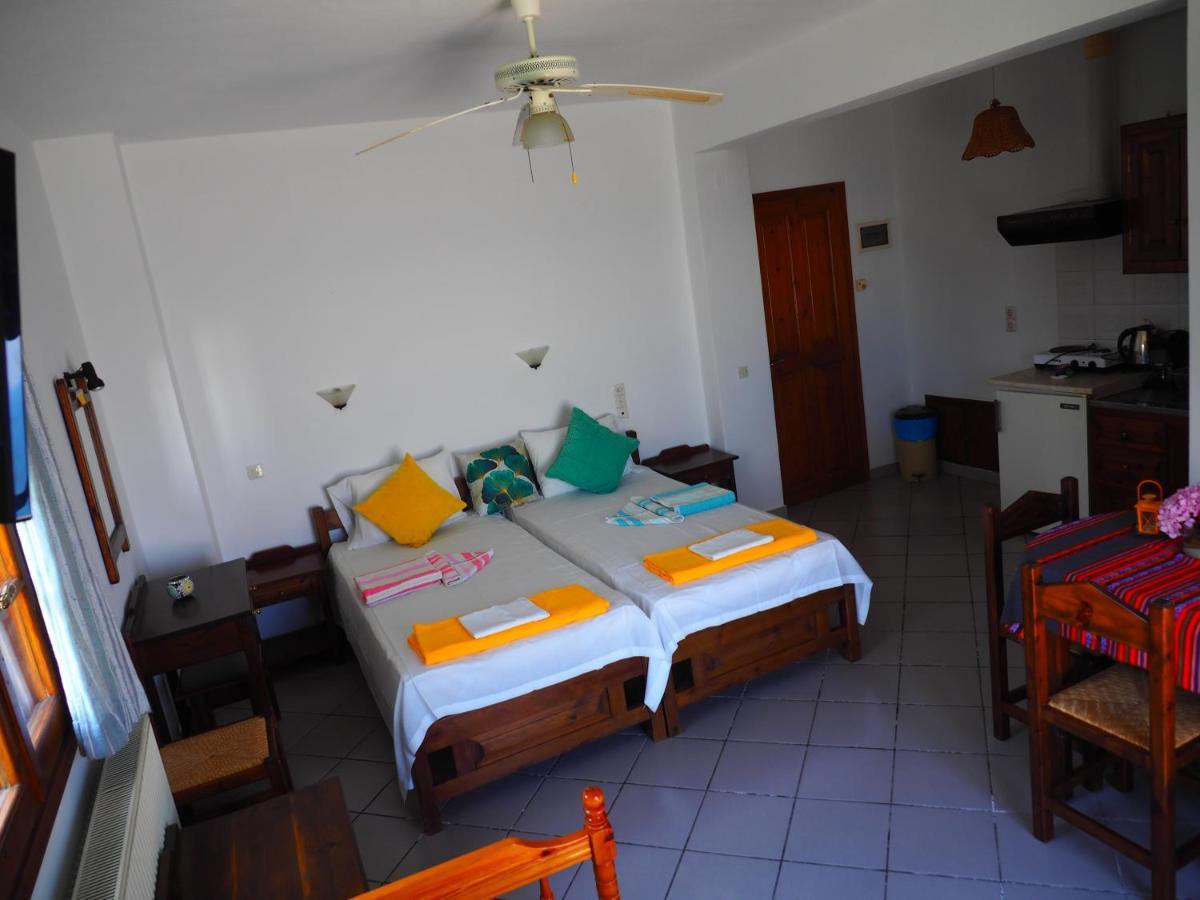 Felitsia Apartments & Studios Agios Ioannis  Exteriör bild